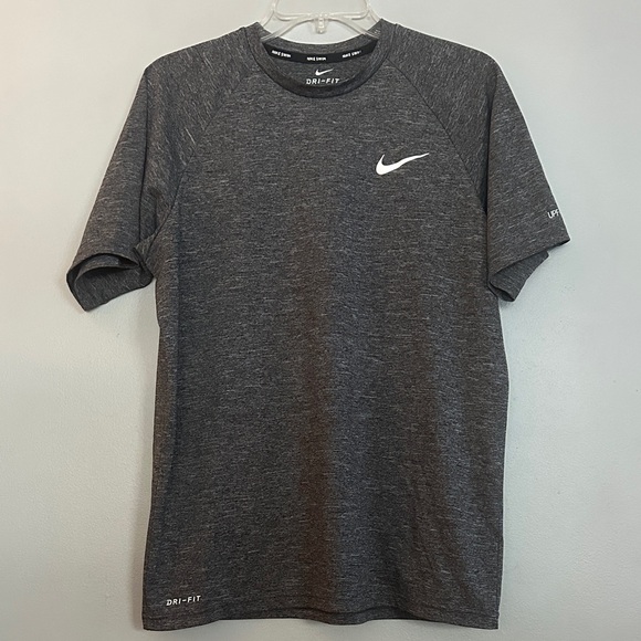 Nike men dark heather gray DriFit Swim Built in Sun Protection UPF 40+ - Picture 1 of 11
